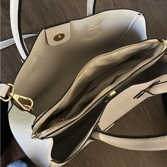 Purses - Picture 3 of 3